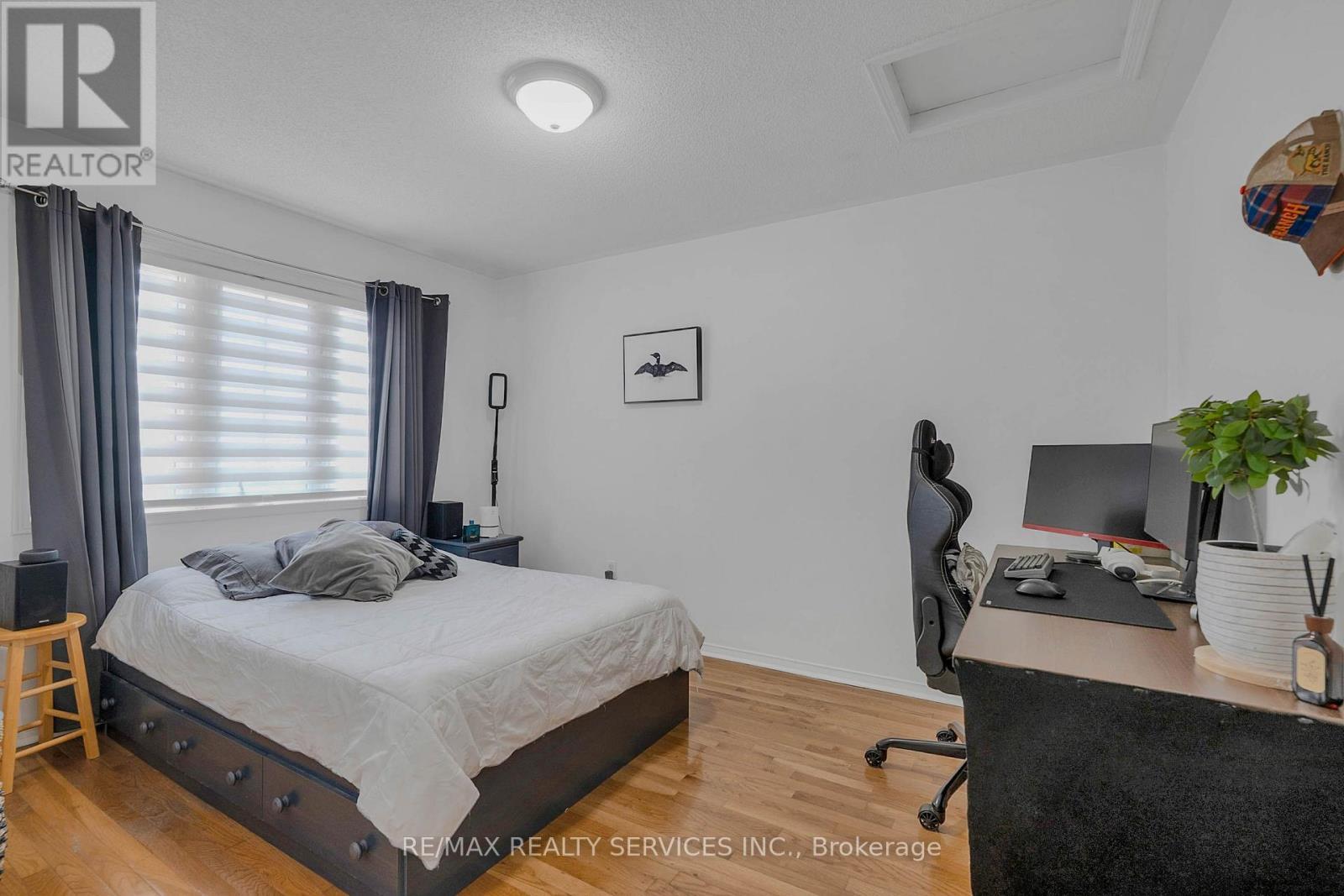 128 Seaside Circle, Brampton, ON - Indoor Photo Showing Bedroom