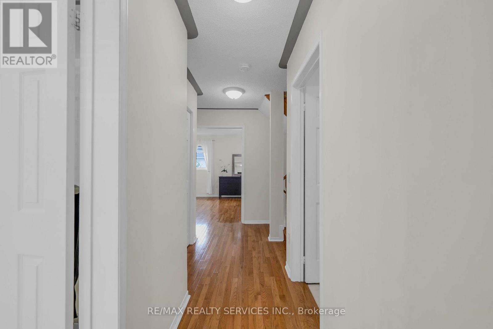 128 Seaside Circle, Brampton, ON - Indoor Photo Showing Other Room