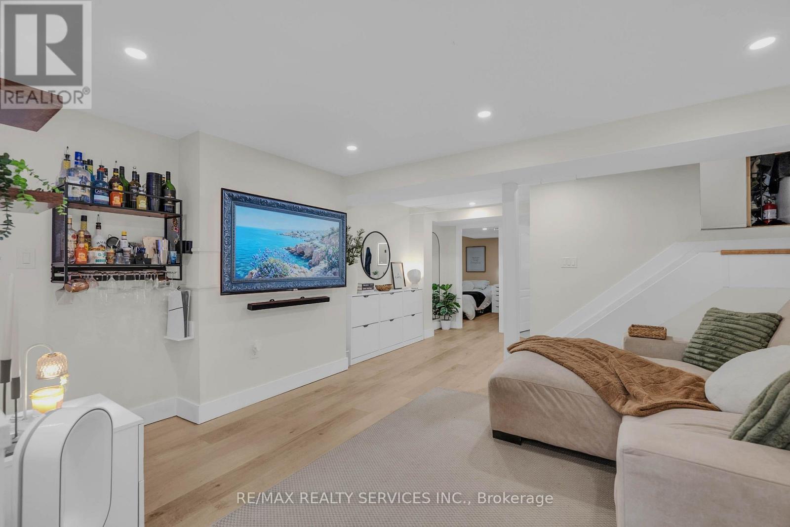 128 Seaside Circle, Brampton, ON - Indoor