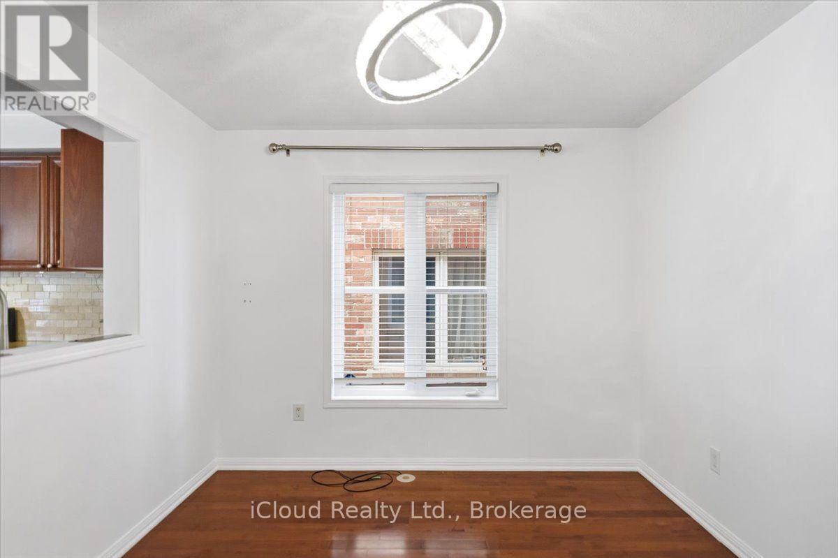 270 Whetham Heights, Milton, ON - Indoor Photo Showing Other Room
