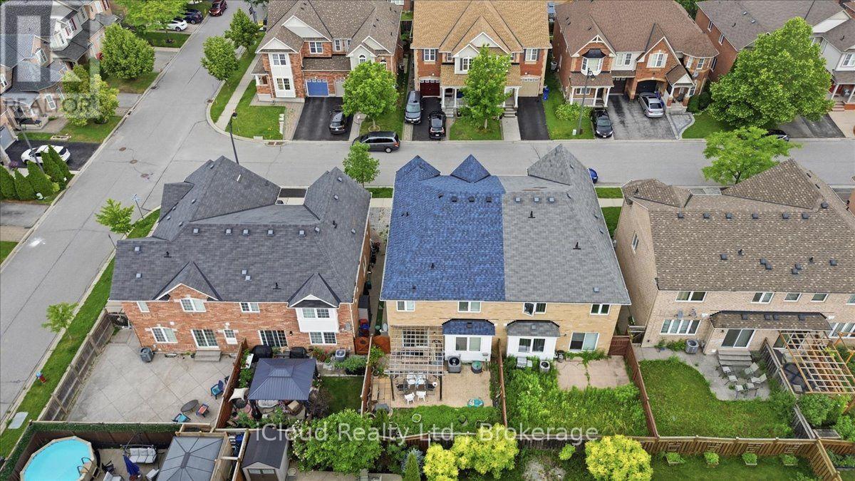270 Whetham Heights, Milton, ON - Outdoor With View