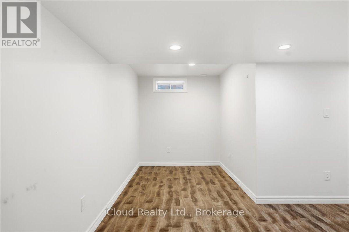 270 Whetham Heights, Milton, ON - Indoor