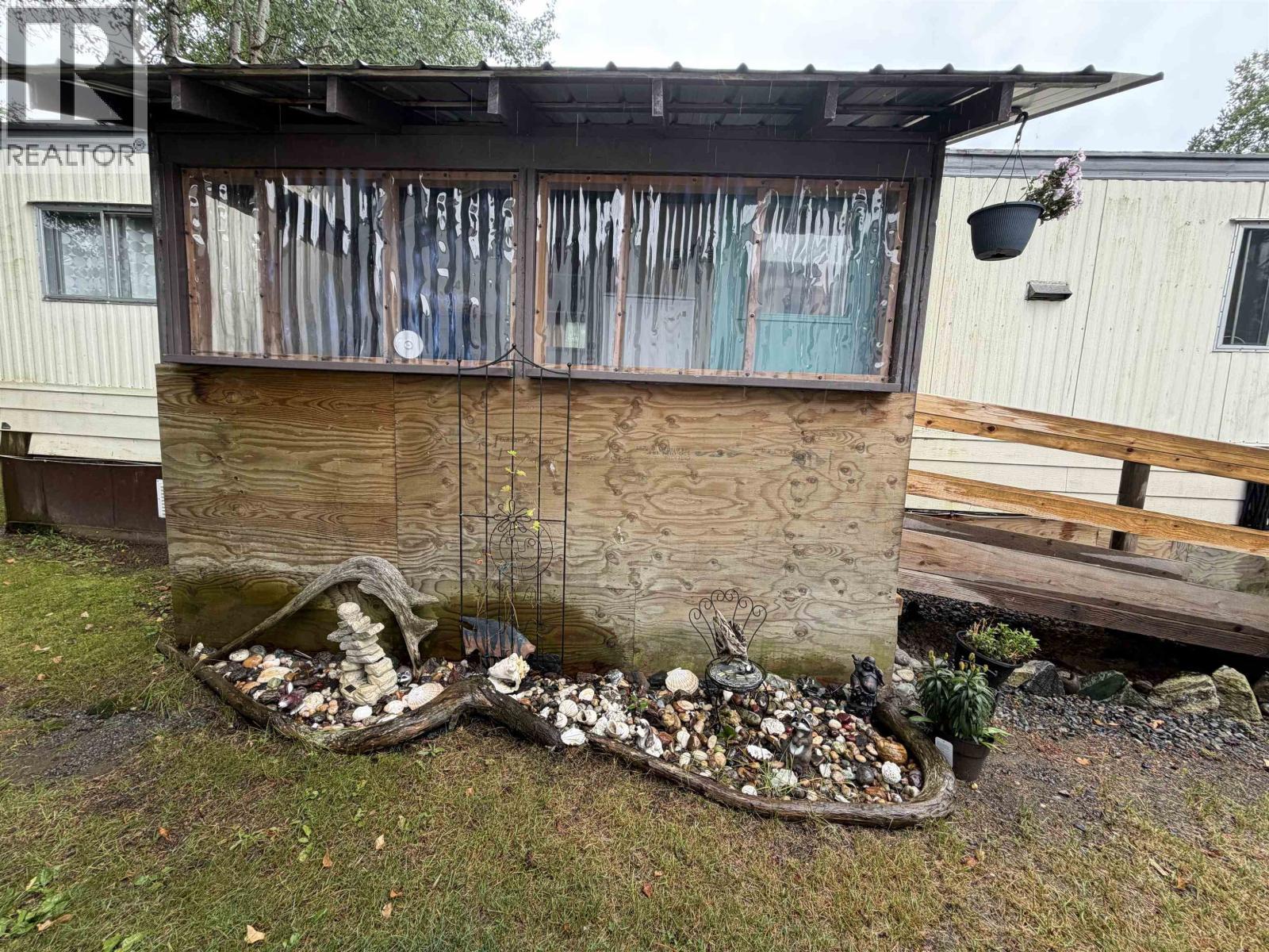 24 4625 Graham Avenue, Terrace, BC - Outdoor