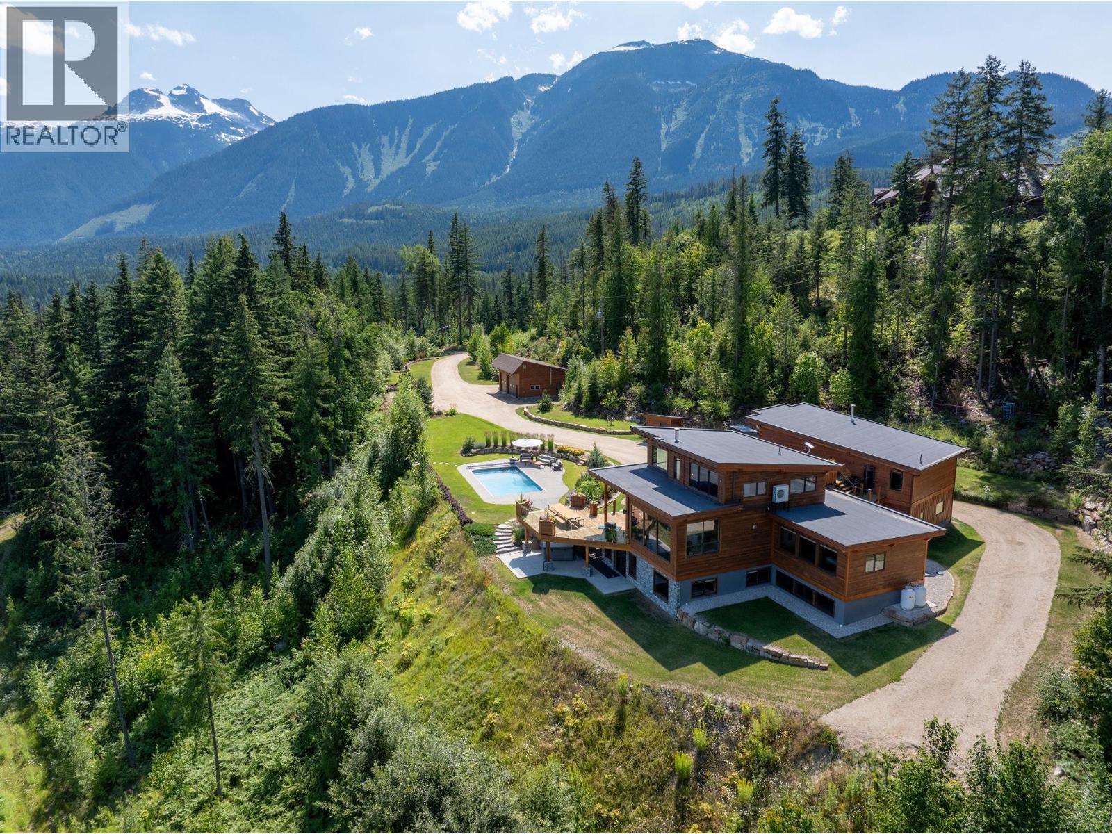 1917 Mt Mcpherson Drive, Revelstoke, BC - Outdoor With View
