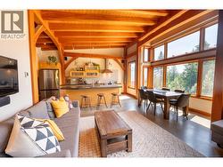 Owners/caretaker suite -