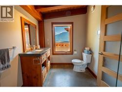 Suite bath -