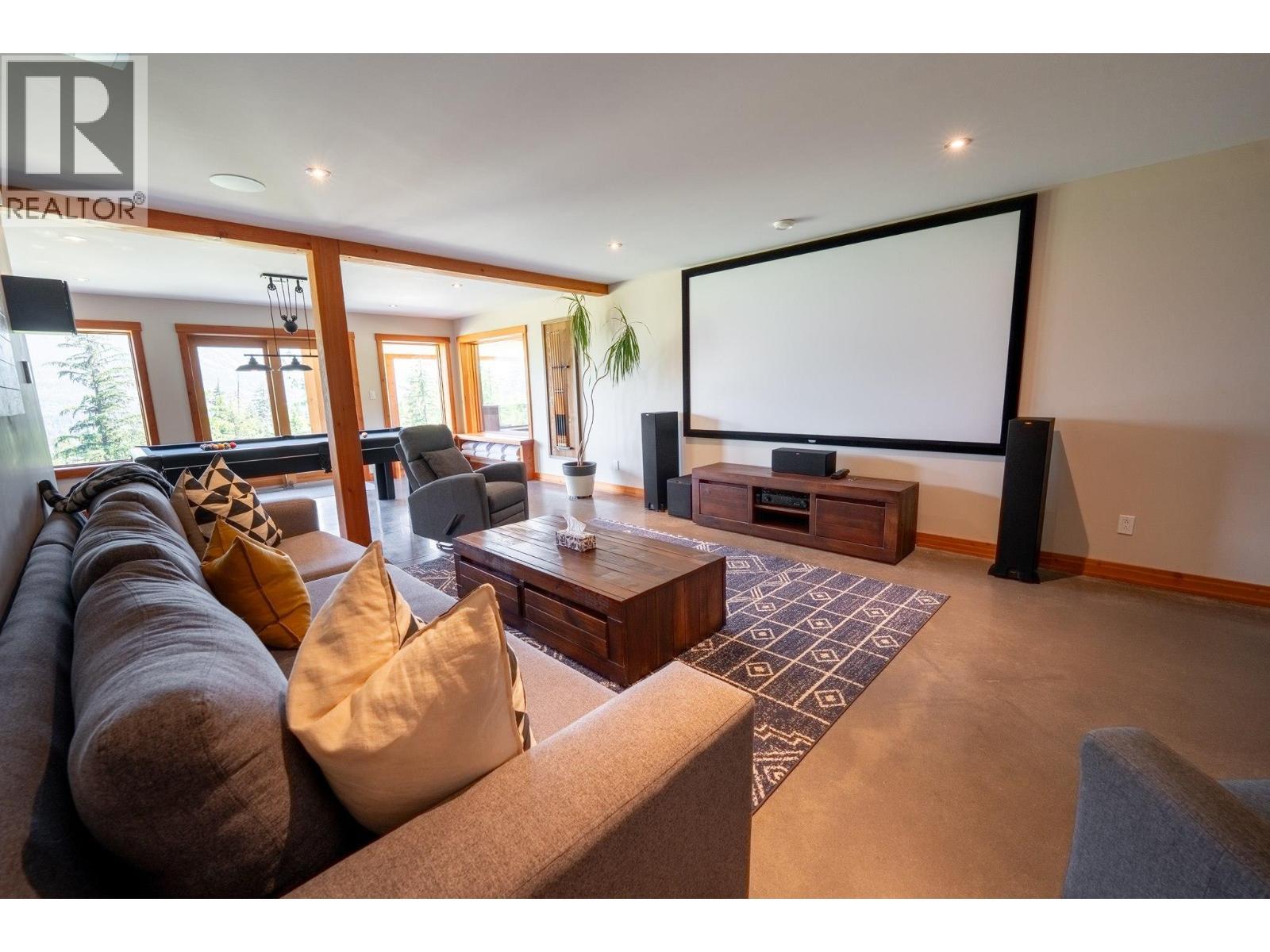 Theatre rm - 1917 Mt Mcpherson Drive, Revelstoke, BC - Indoor
