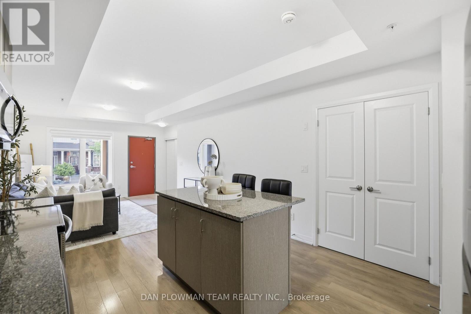 1210 - 2635 William Jackson Drive, Pickering, ON - Indoor