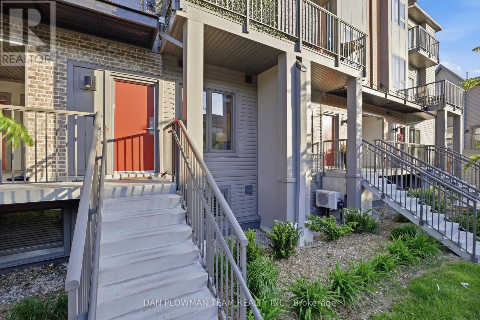 1210 - 2635 William Jackson Drive, Pickering, ON - Outdoor With Balcony