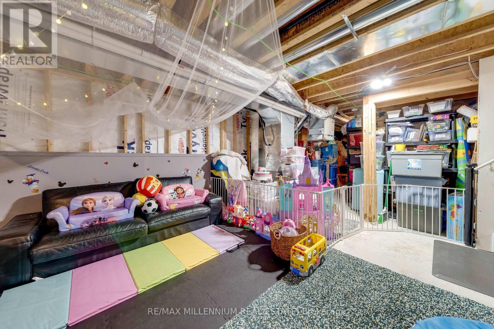 96 Esther Crescent S, Thorold, ON - Indoor Photo Showing Basement