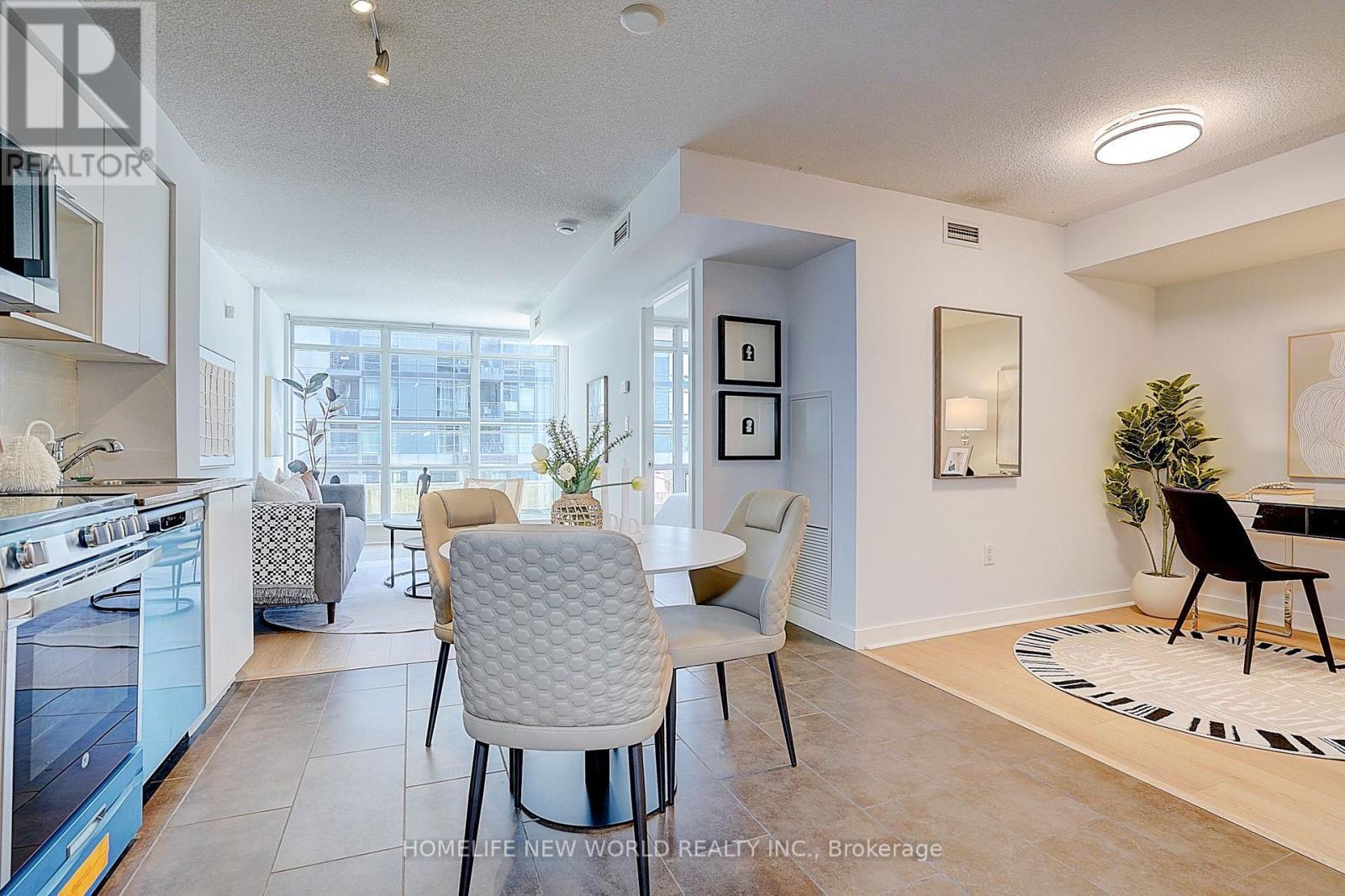 307 - 15 Fort York Boulevard, Toronto, ON - Indoor