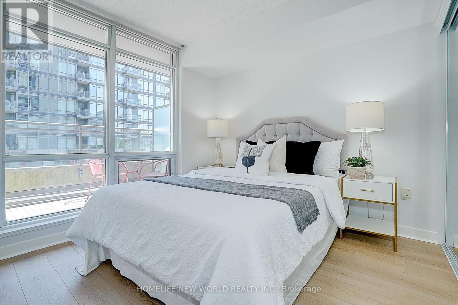 307 - 15 Fort York Boulevard, Toronto, ON - Indoor Photo Showing Bedroom