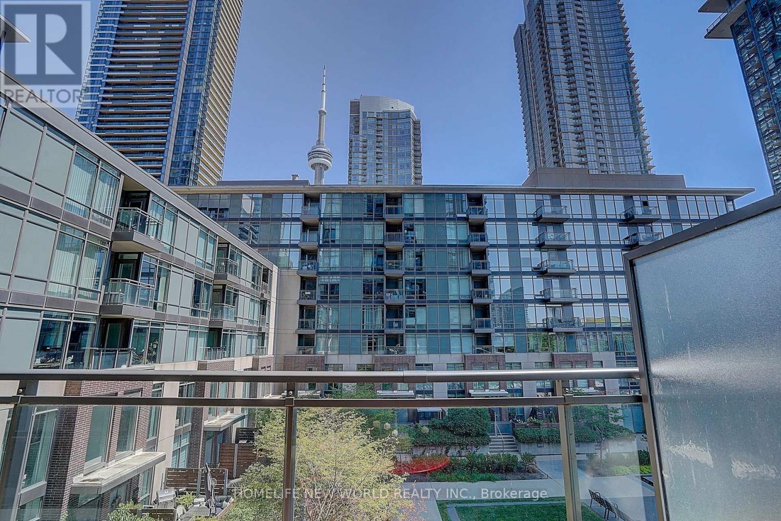 307 - 15 Fort York Boulevard, Toronto, ON - Outdoor With Facade
