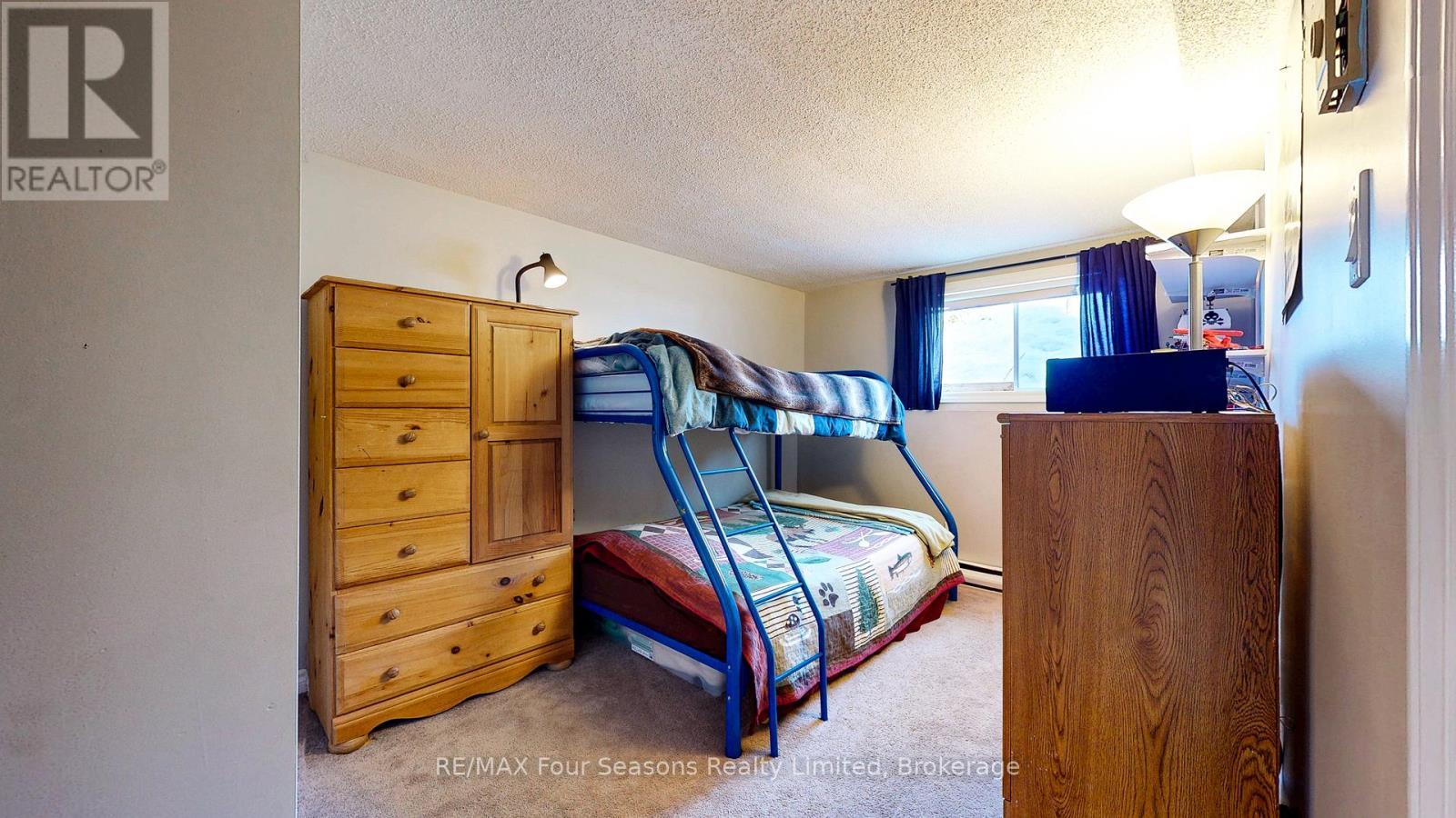 74 Telfer Road, Collingwood, ON - Indoor Photo Showing Bedroom