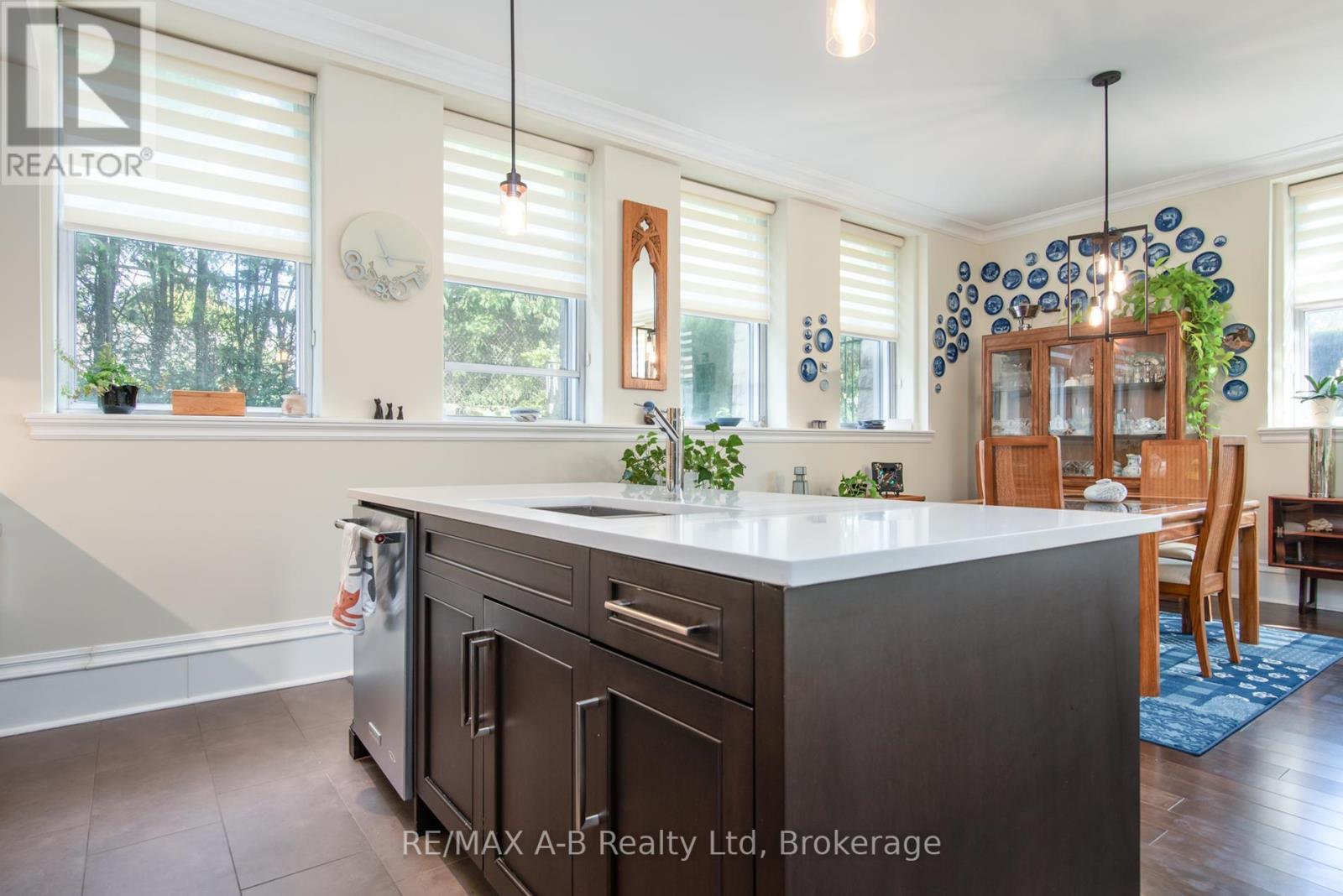 1C - 189 Elizabeth Street, St. Marys, ON - Indoor