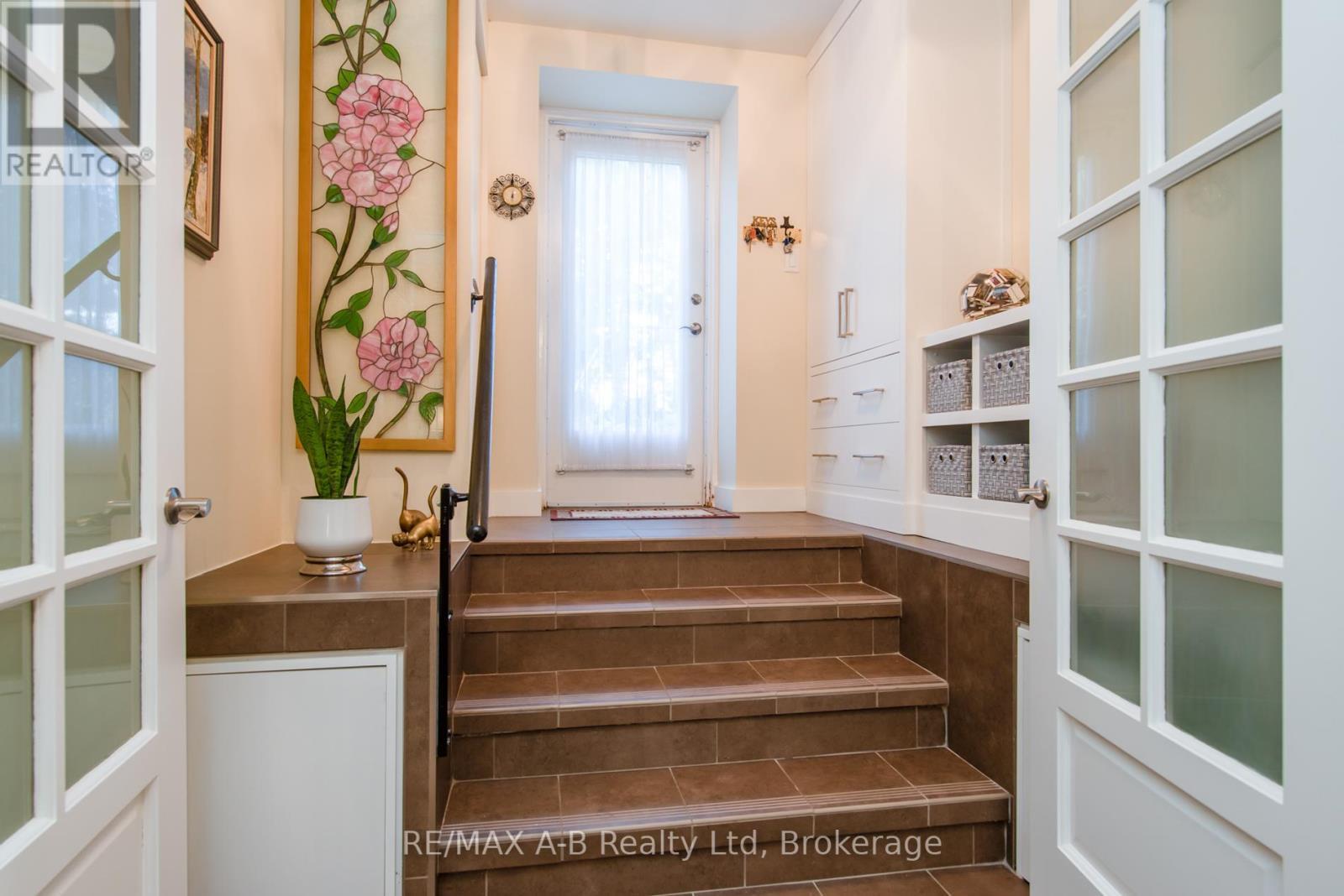 1C - 189 Elizabeth Street, St. Marys, ON - Indoor Photo Showing Other Room
