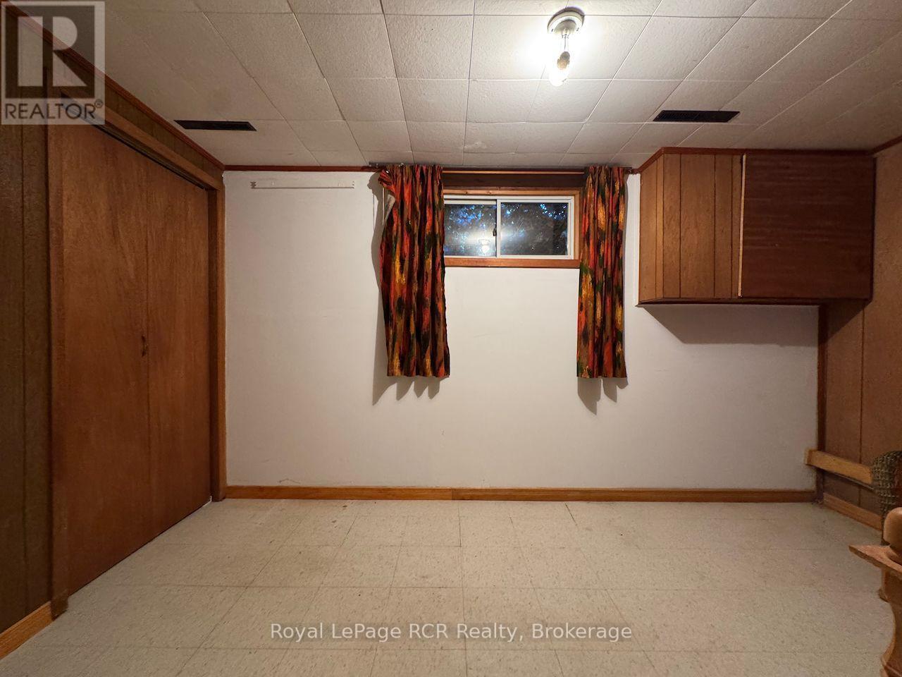 Lower level 4th bedroom. - 2 William Street, Northern Bruce Peninsula, ON - Indoor Photo Showing Other Room
