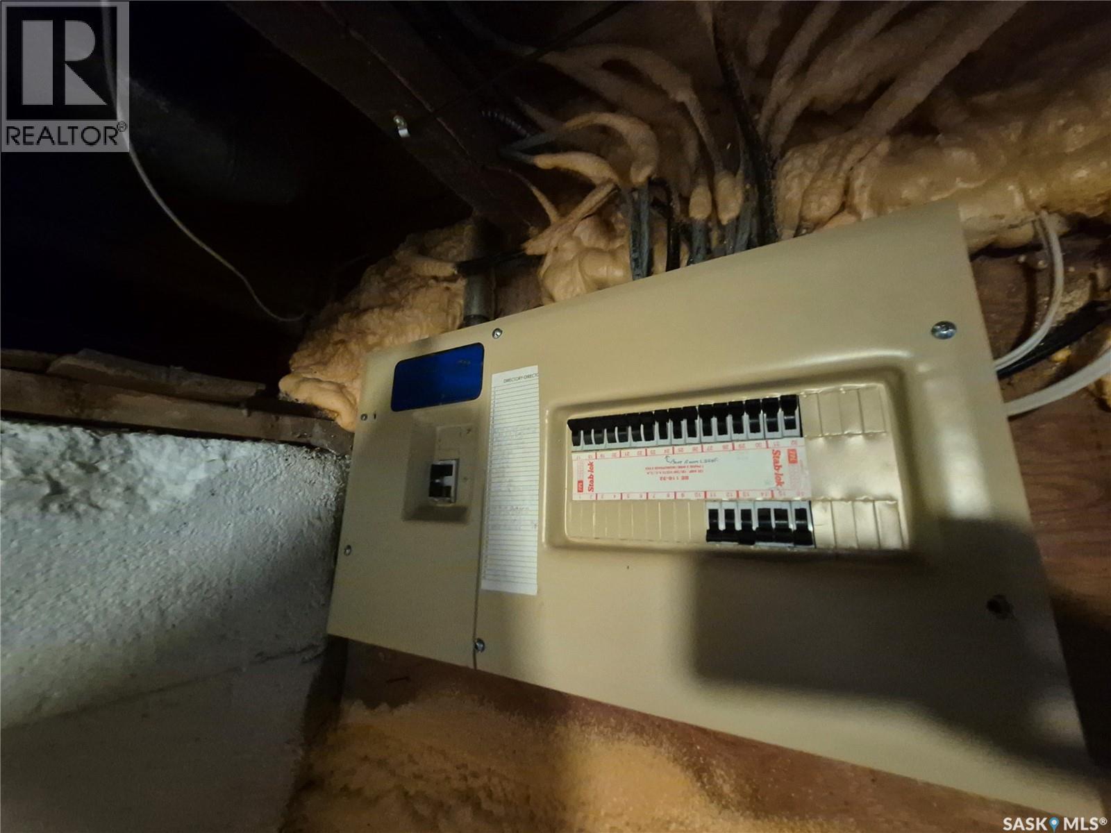 729 Bertrand Avenue, Radville, SK - Indoor