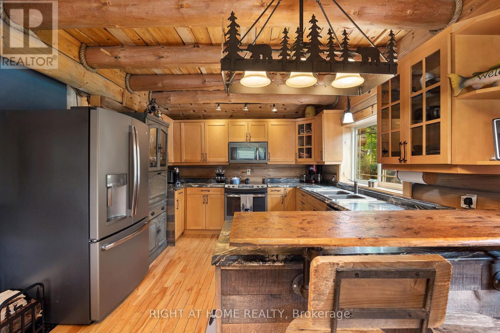 235 Loch Erne Road, Mcdougall, ON - Indoor Photo Showing Kitchen With Double Sink
