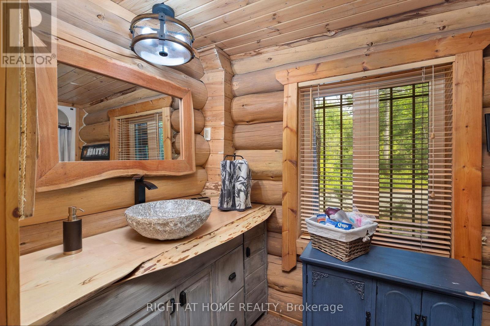 235 Loch Erne Road, Mcdougall, ON - Indoor