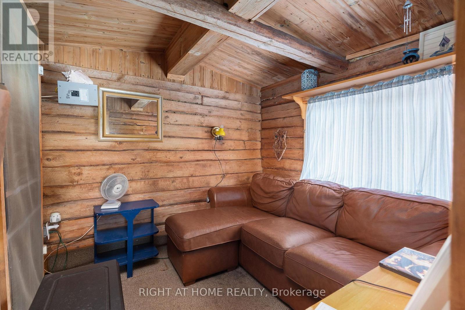 235 Loch Erne Road, Mcdougall, ON - Indoor