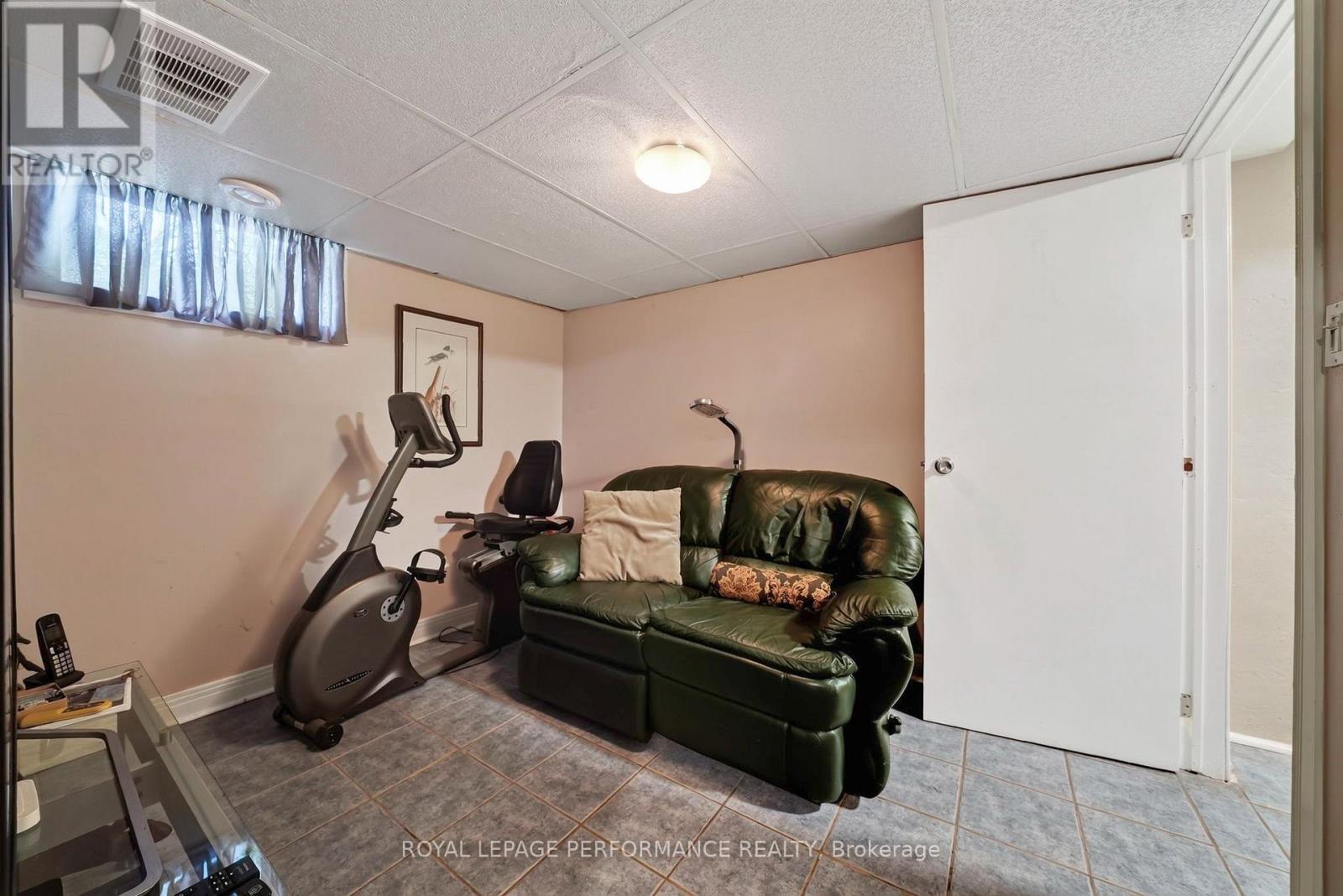 50 St Lawrence Street, South Stormont, ON - Indoor Photo Showing Gym Room