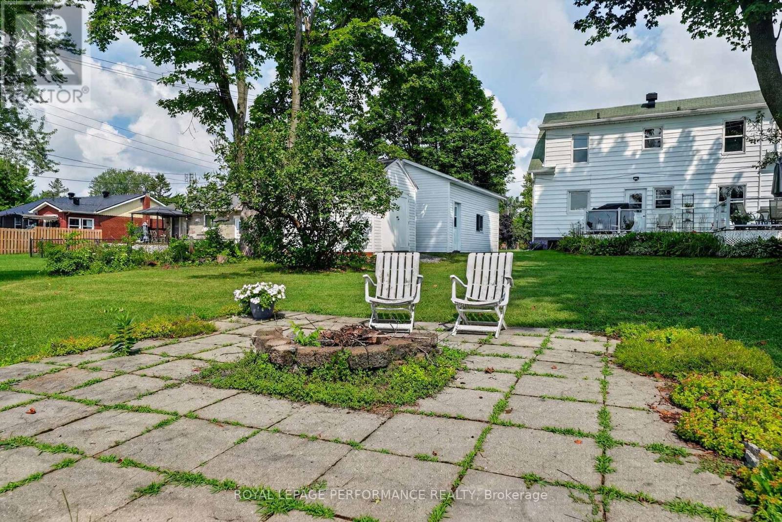 50 St Lawrence Street, South Stormont, ON - Outdoor