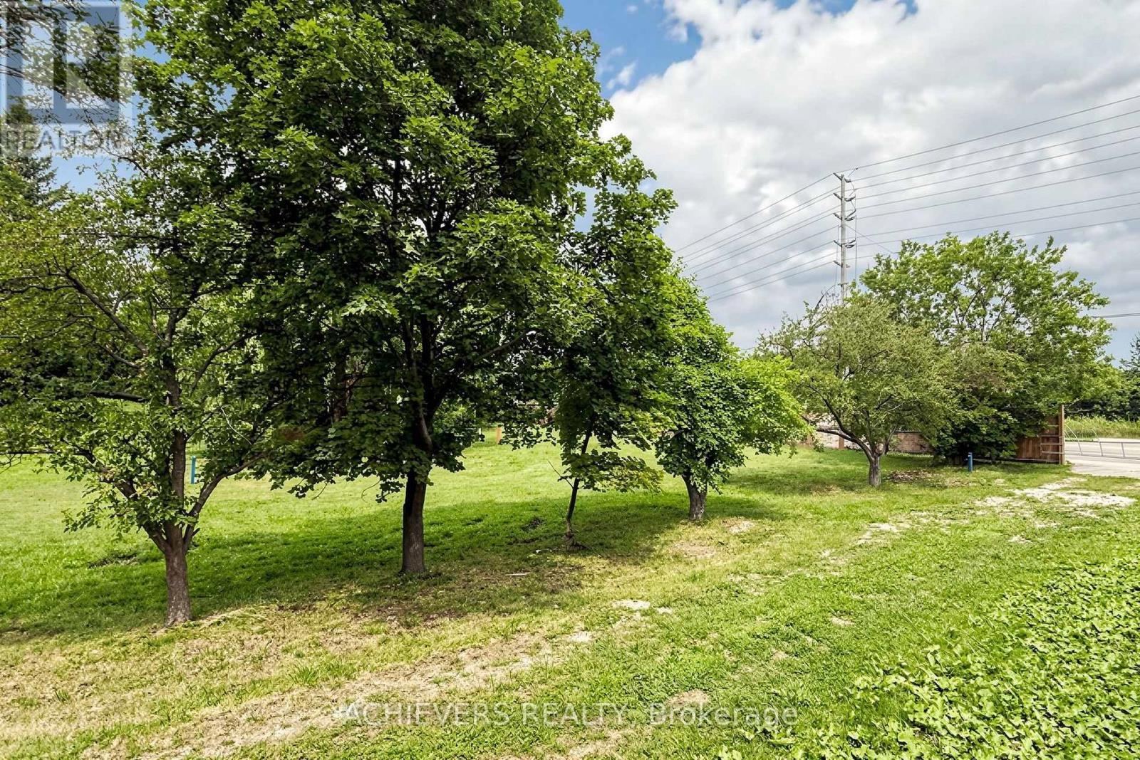 517 Navigator Drive, Mississauga, ON - Outdoor