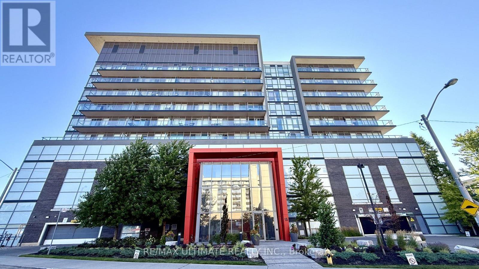 723 - 15 James Finlay Way, Toronto, ON - Outdoor With Facade