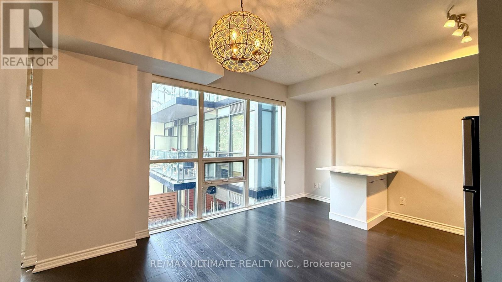 723 - 15 James Finlay Way, Toronto, ON - Indoor Photo Showing Other Room