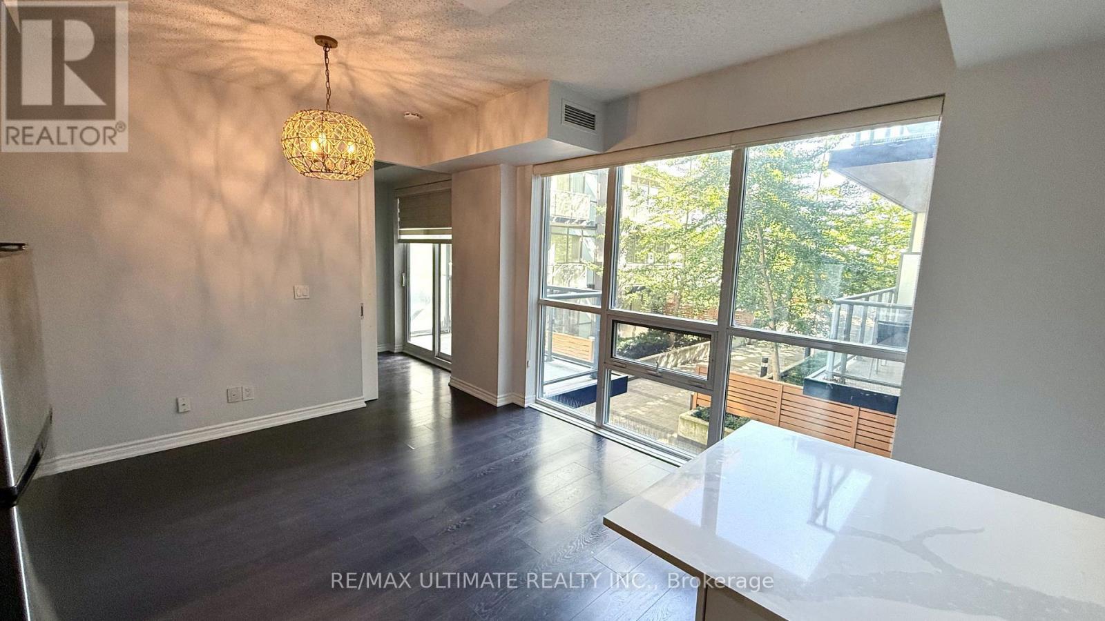 723 - 15 James Finlay Way, Toronto, ON - Indoor