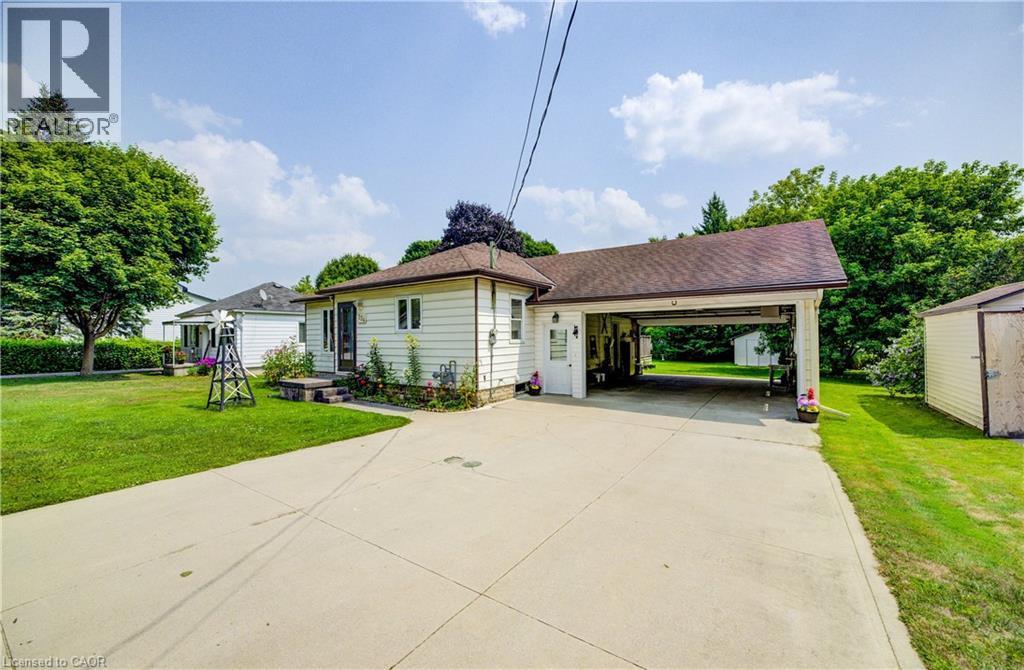 254 Wellington Street W, Mount Forest, ON - Outdoor
