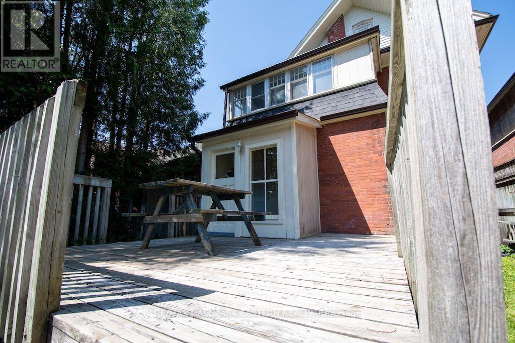 Back Deck - 466 Rubidge Street, Peterborough (Town Ward 3), ON - Outdoor With Deck Patio Veranda
