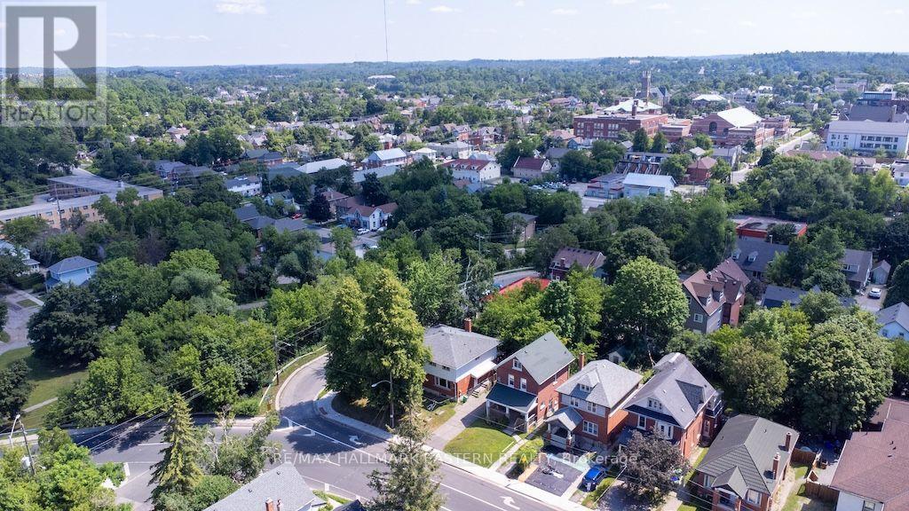 466 Rubidge Street, Peterborough (Town Ward 3), ON - Outdoor With View