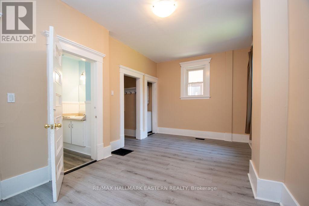 Dining Room - 466 Rubidge Street, Peterborough (Town Ward 3), ON - Indoor Photo Showing Other Room