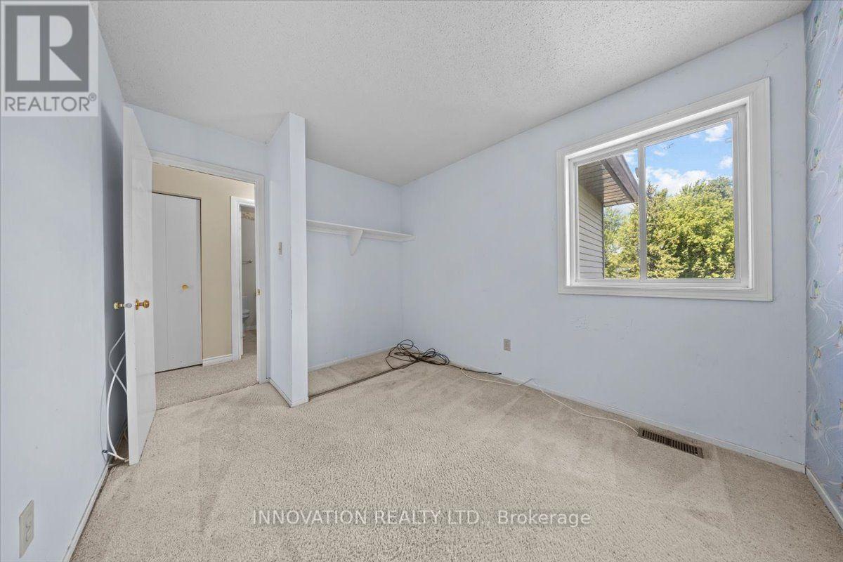 23 Pheasant Run Drive, Ottawa, ON - Indoor Photo Showing Other Room