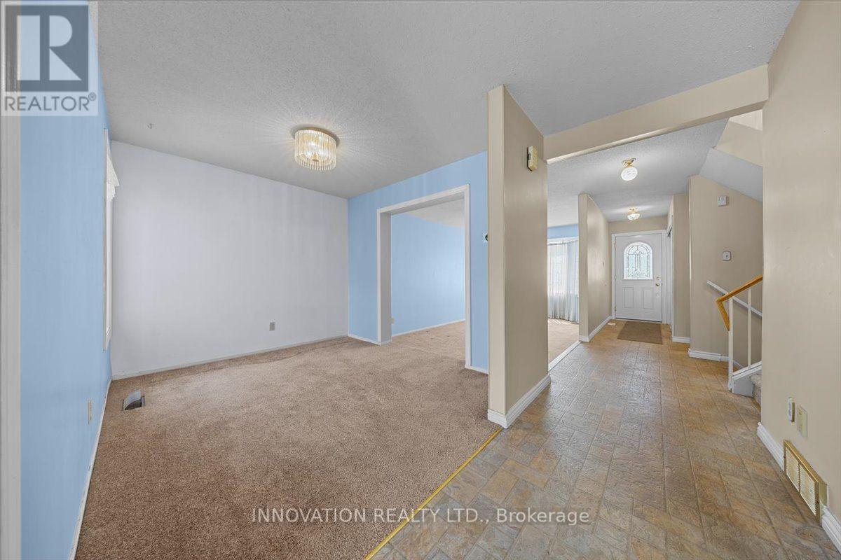 23 Pheasant Run Drive, Ottawa, ON - Indoor Photo Showing Other Room
