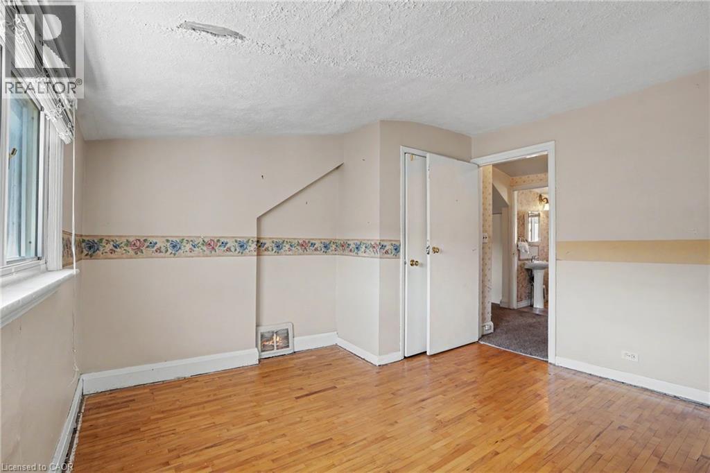 485 Cochrane Road, Hamilton, ON - Indoor