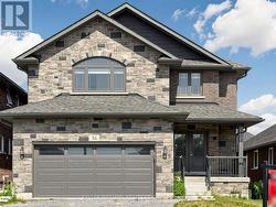 36 YORK DRIVE Peterborough, ON K9J 6X4