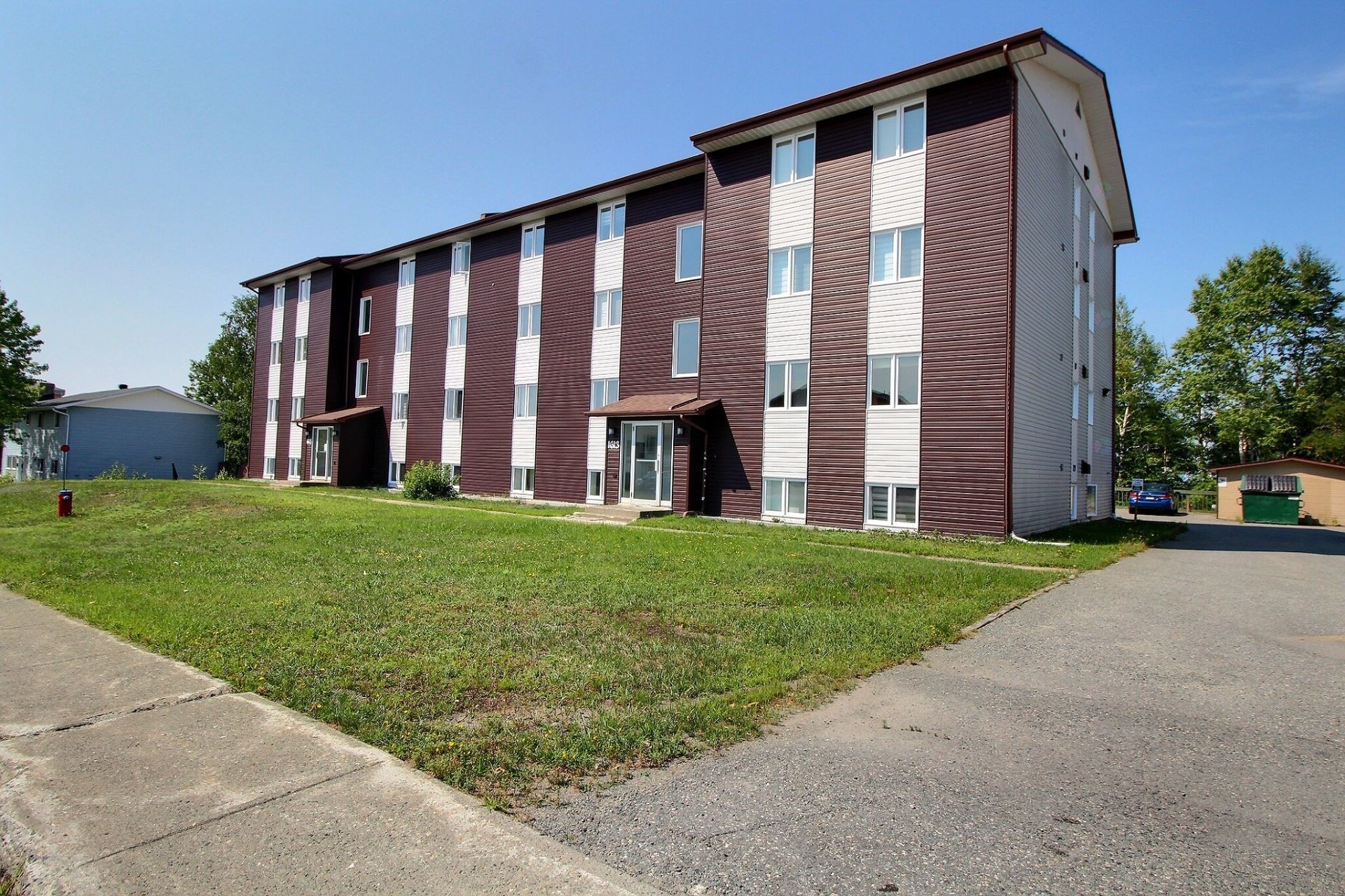 Front of Structure - 11-1613 Rue Des Hauts-Bois, Val-D'Or, QC - Outdoor