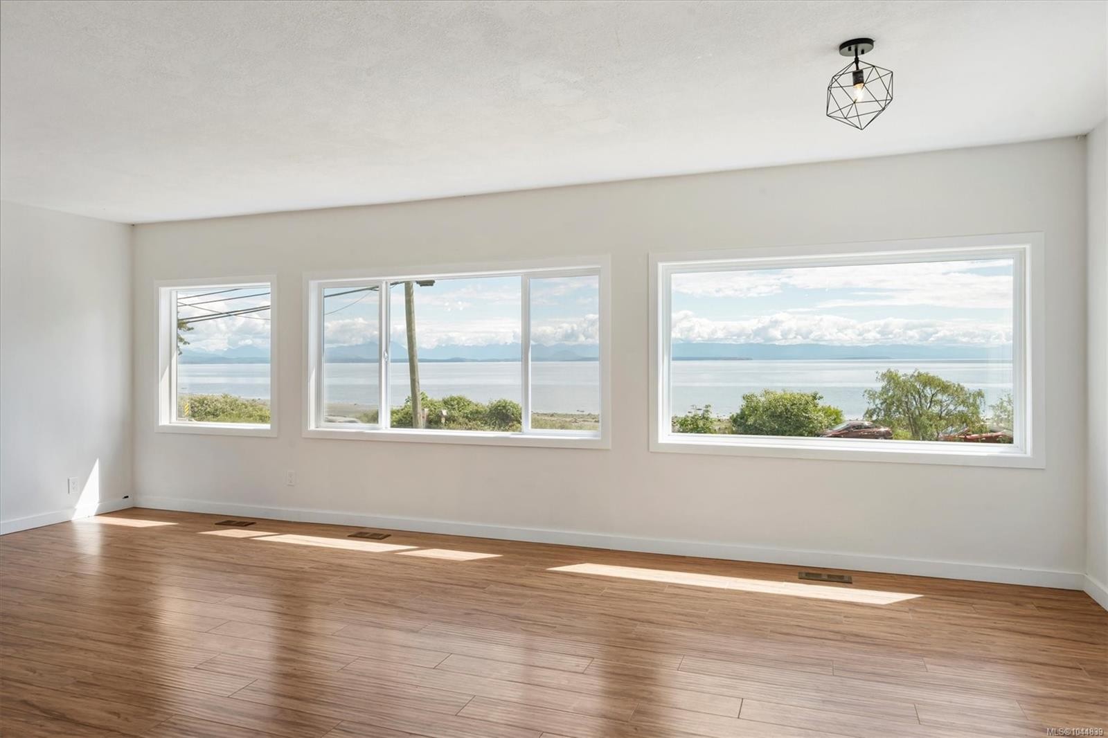 12 Lynnwood Rd, Campbell River, BC