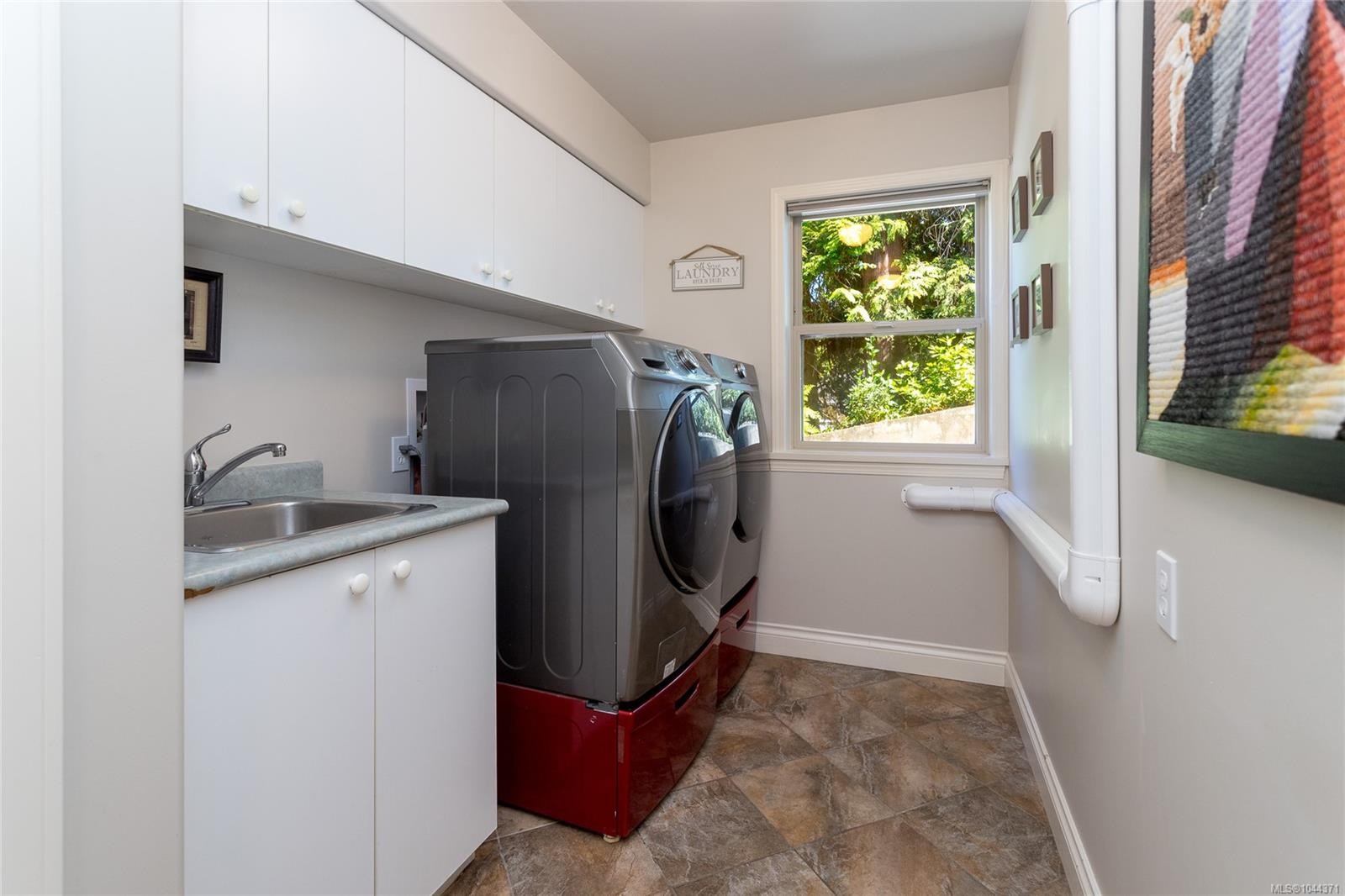 804 Bucktail Rd, Mill Bay, BC