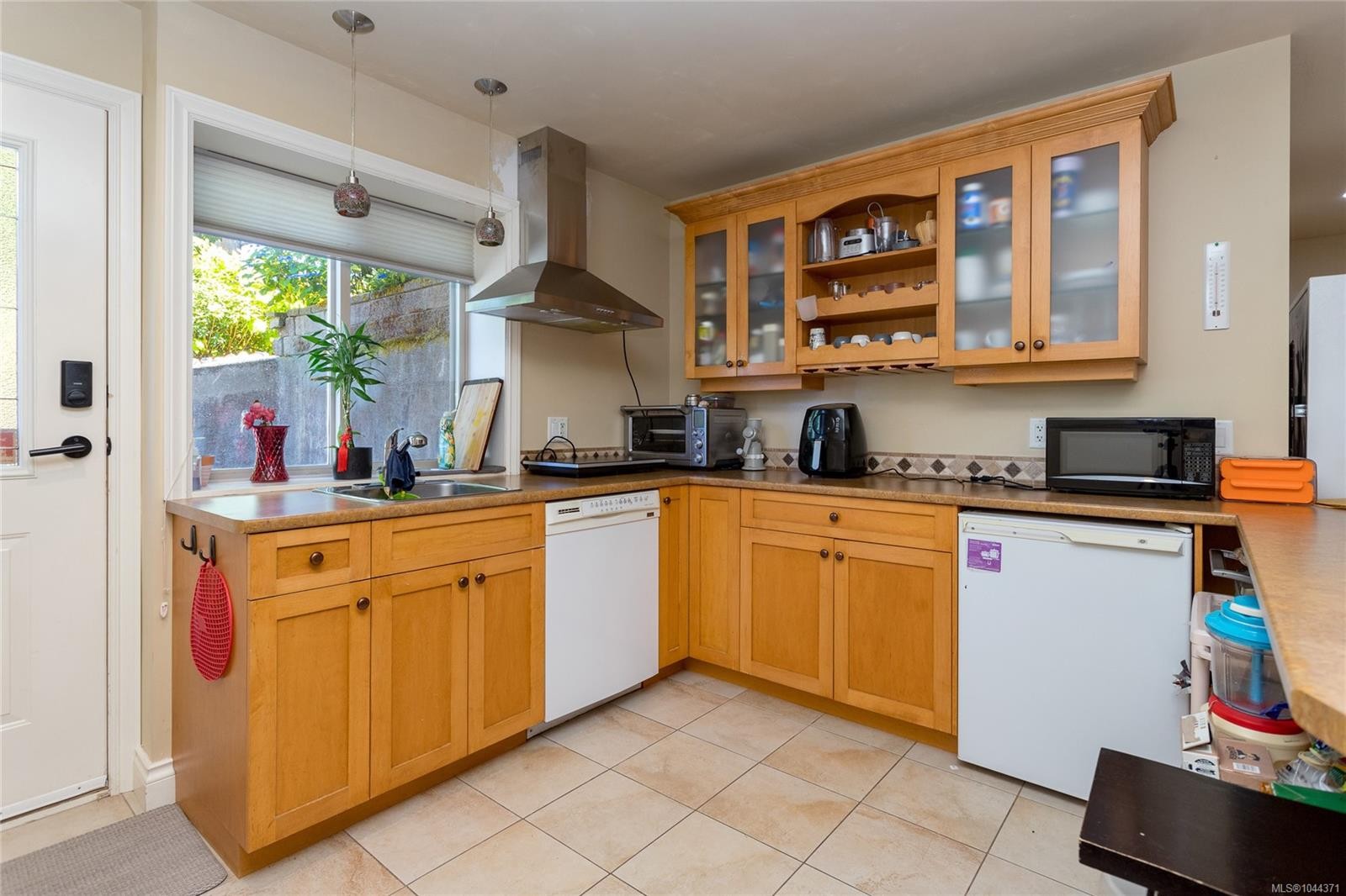804 Bucktail Rd, Mill Bay, BC
