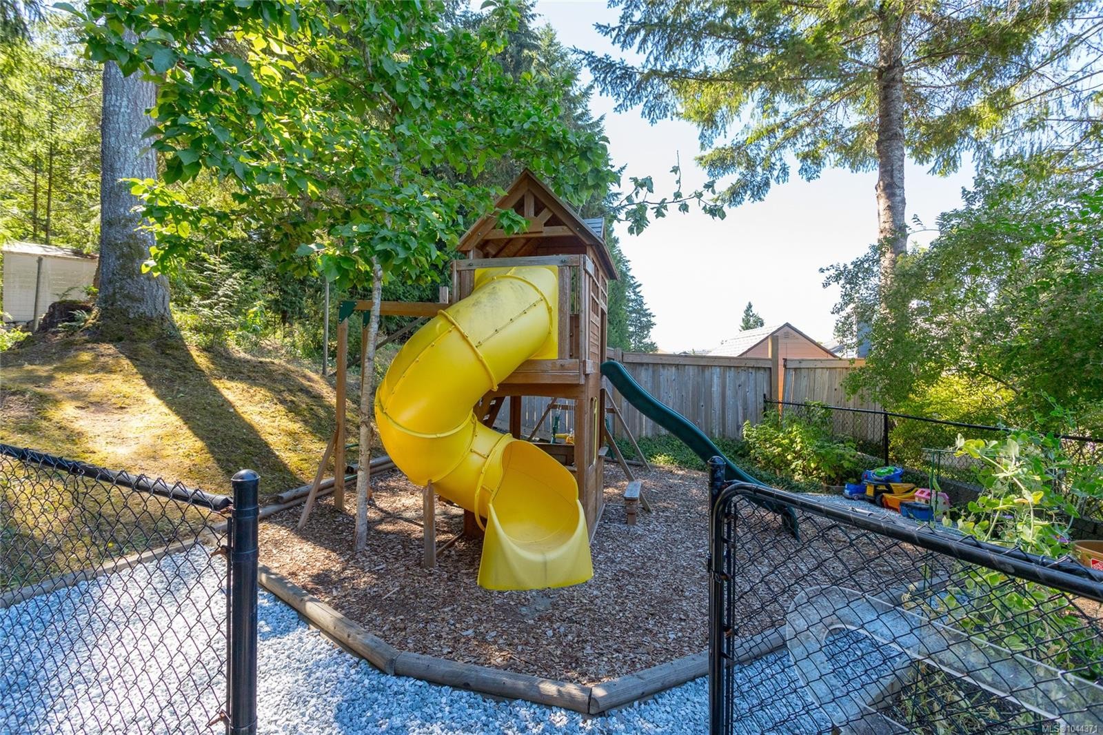 804 Bucktail Rd, Mill Bay, BC