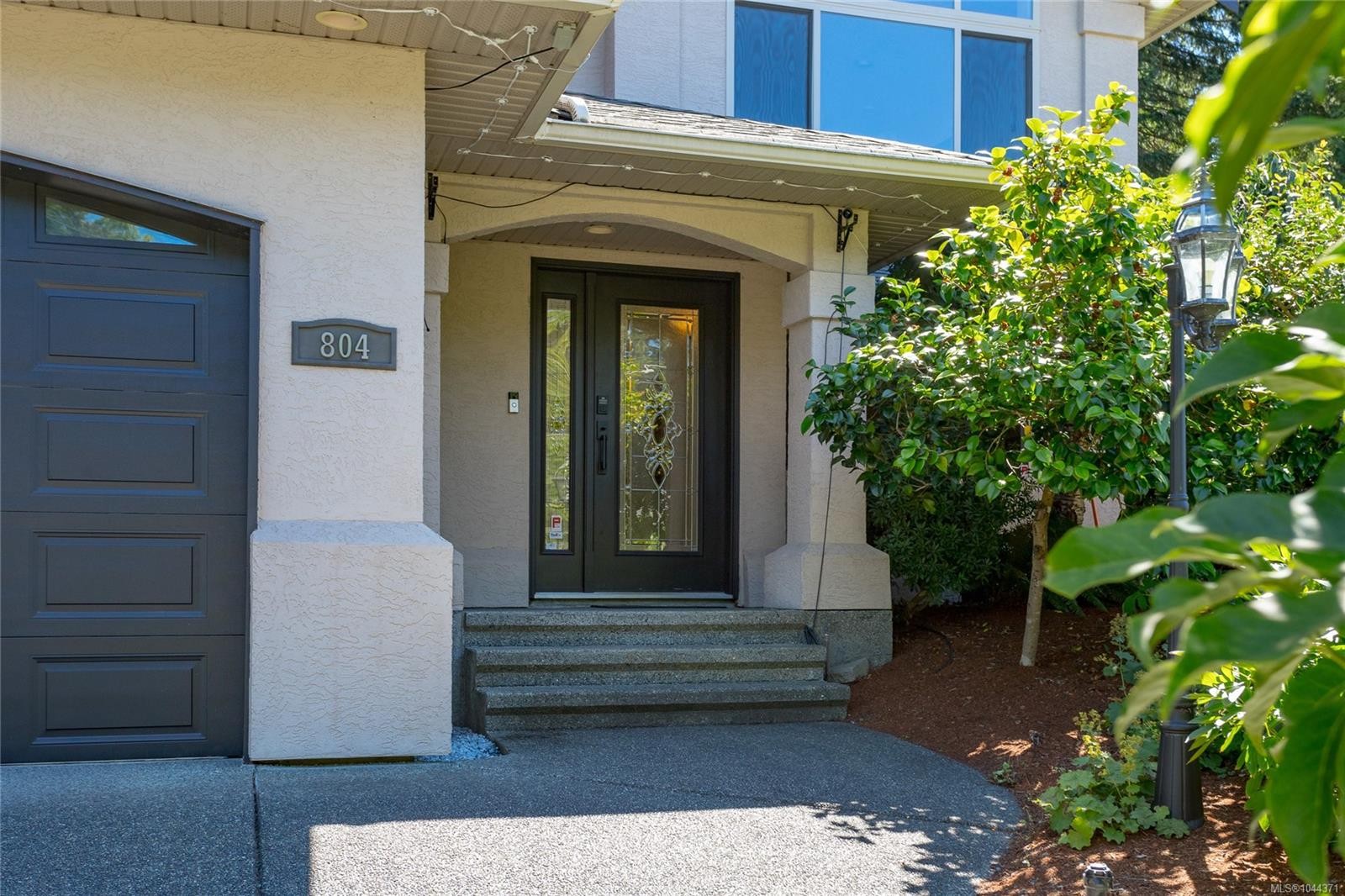804 Bucktail Rd, Mill Bay, BC