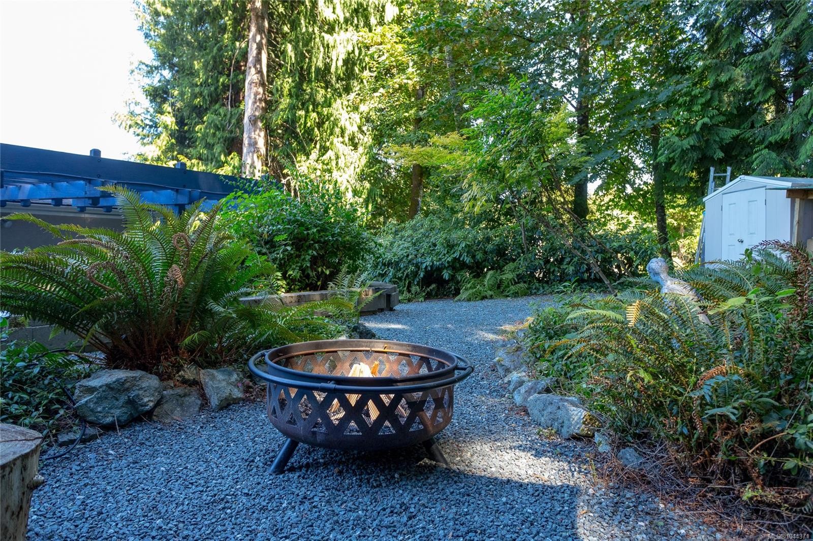 804 Bucktail Rd, Mill Bay, BC