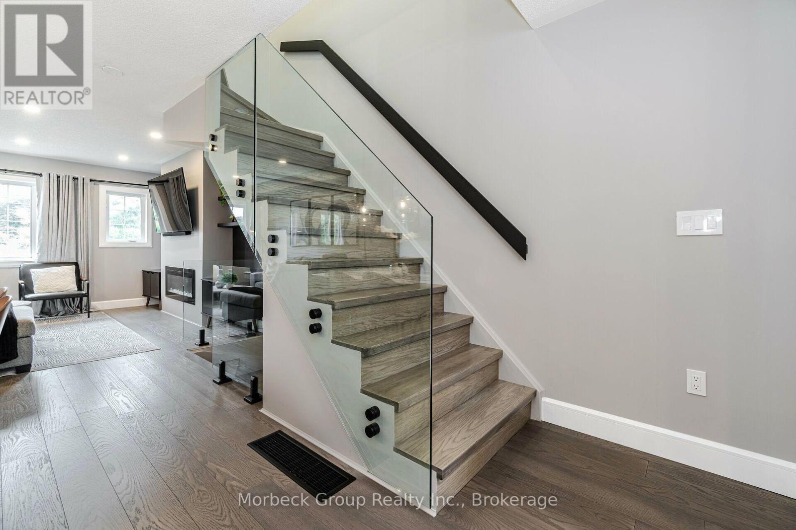 24 - 1100 Begley Street, Pickering (Bay Ridges), ON - Indoor Photo Showing Other Room