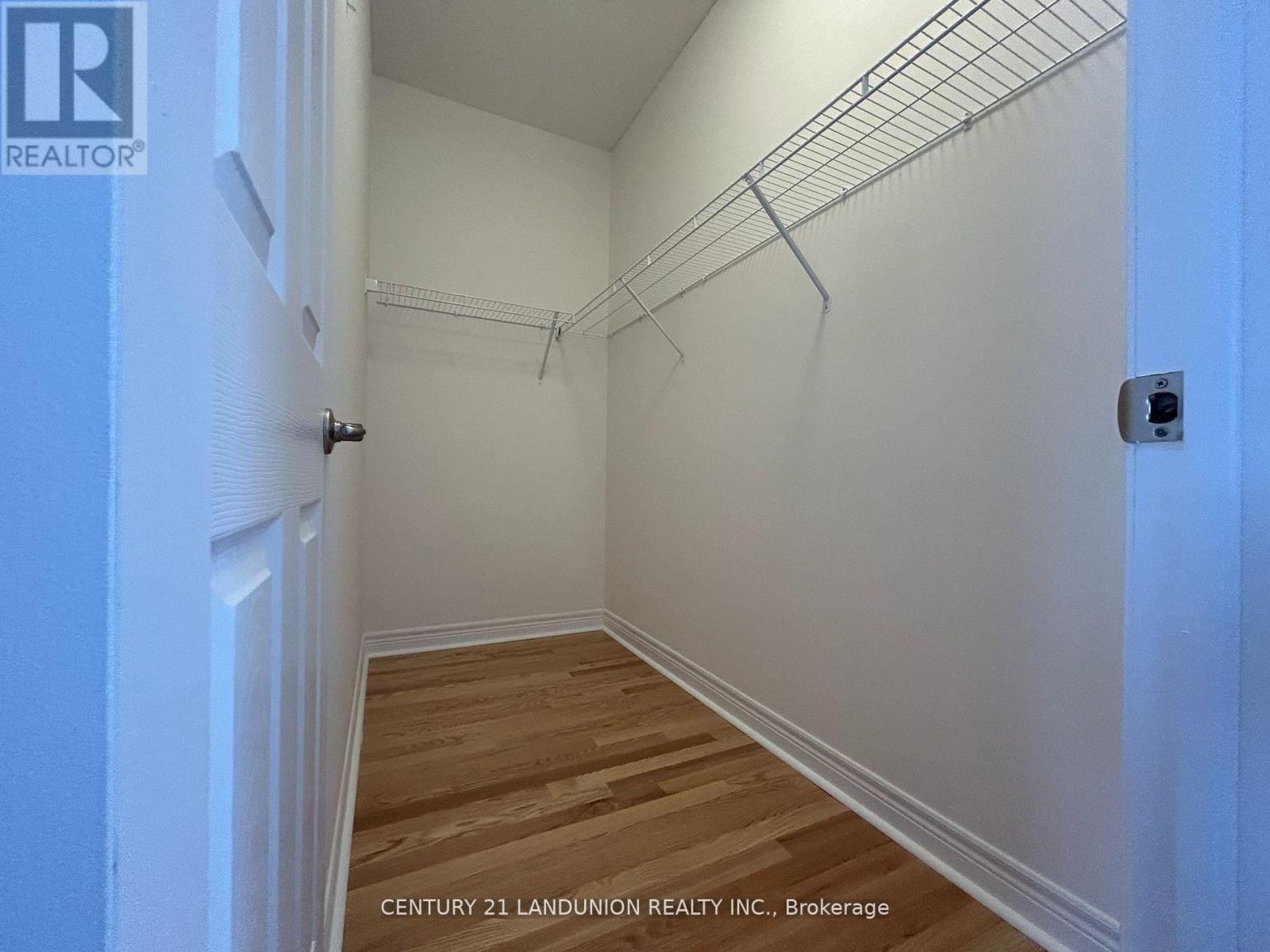 111 Mumbai Drive, Markham, ON - Indoor