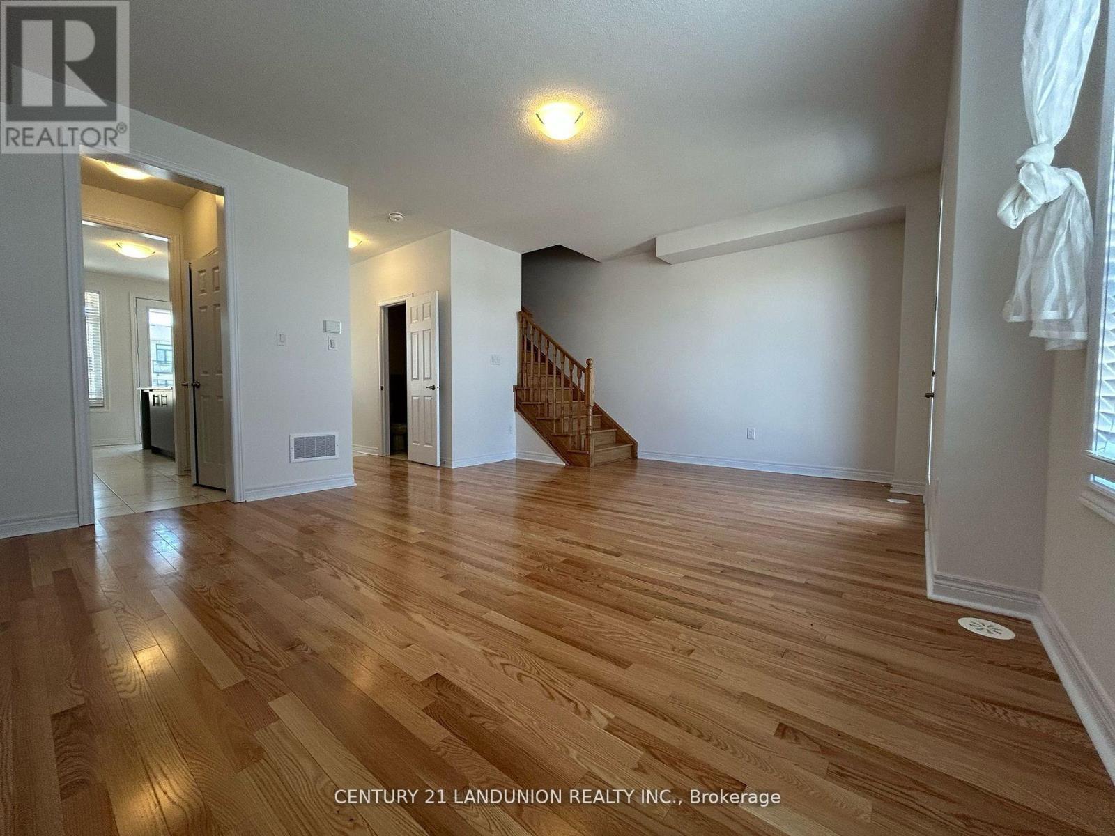 111 Mumbai Drive, Markham, ON - Indoor Photo Showing Other Room