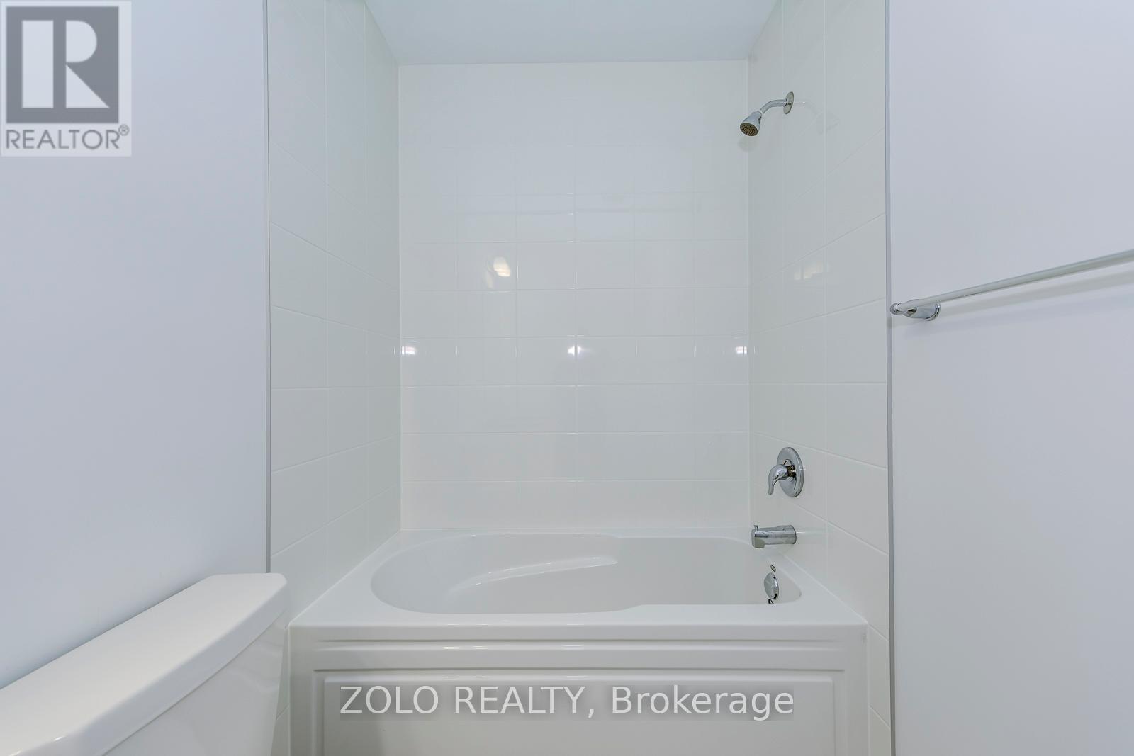 1572 Rutland Crescent, Milton, ON - Indoor Photo Showing Bathroom